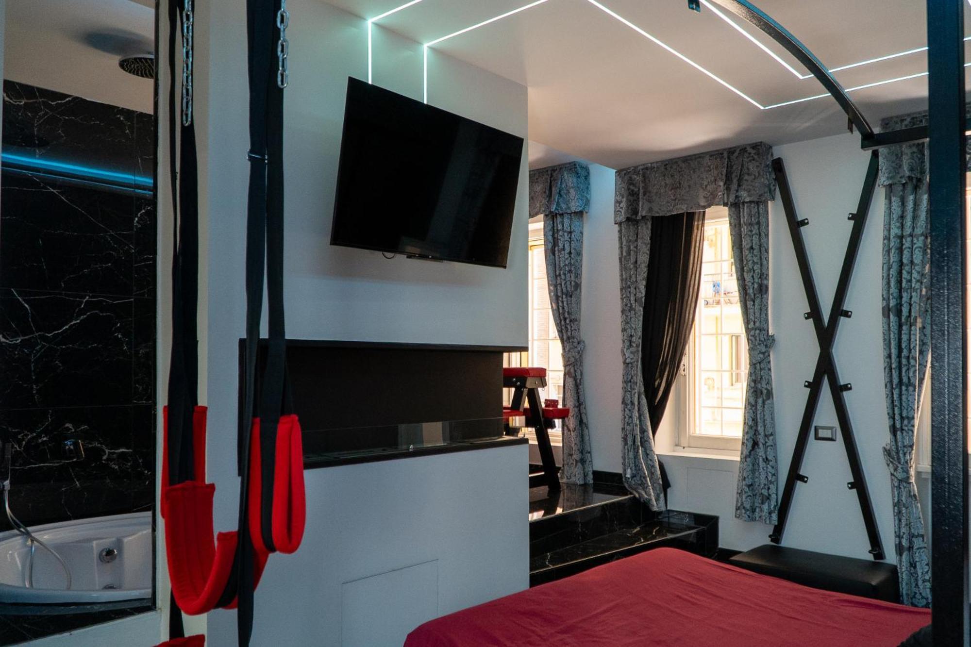 Suite Luxury Bdsm Rom Exterior foto