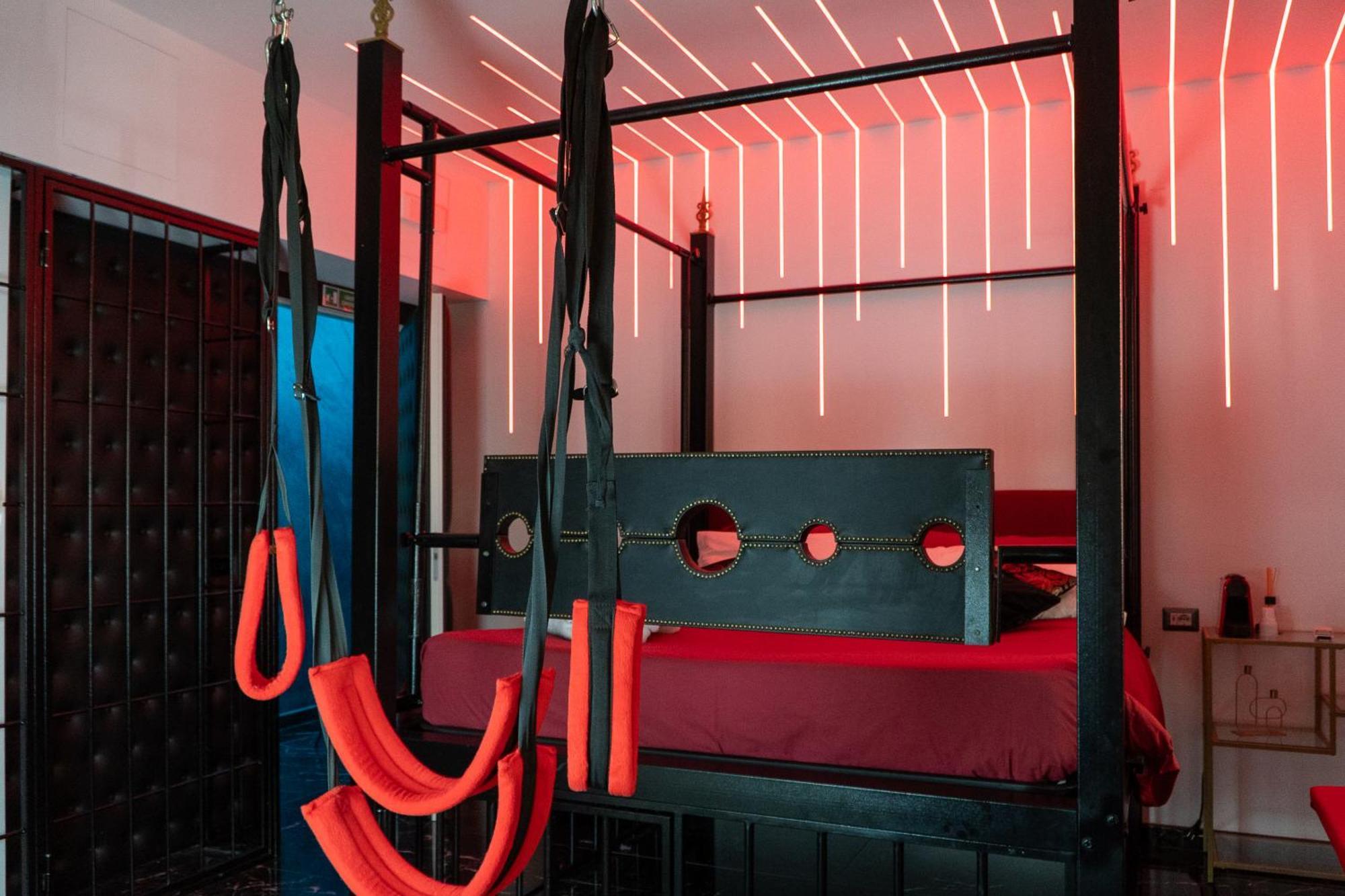Suite Luxury Bdsm Rom Exterior foto