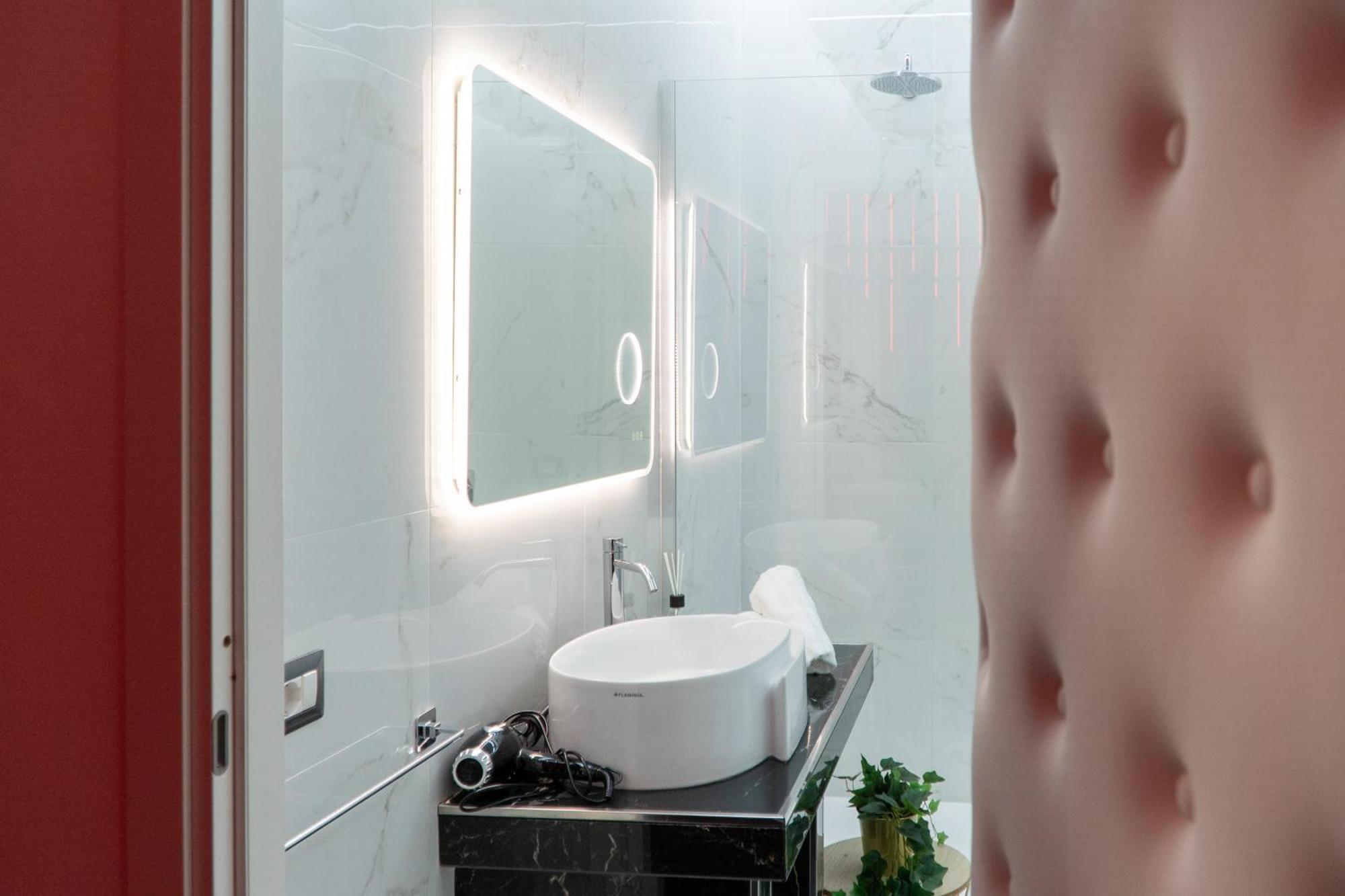 Suite Luxury Bdsm Rom Exterior foto