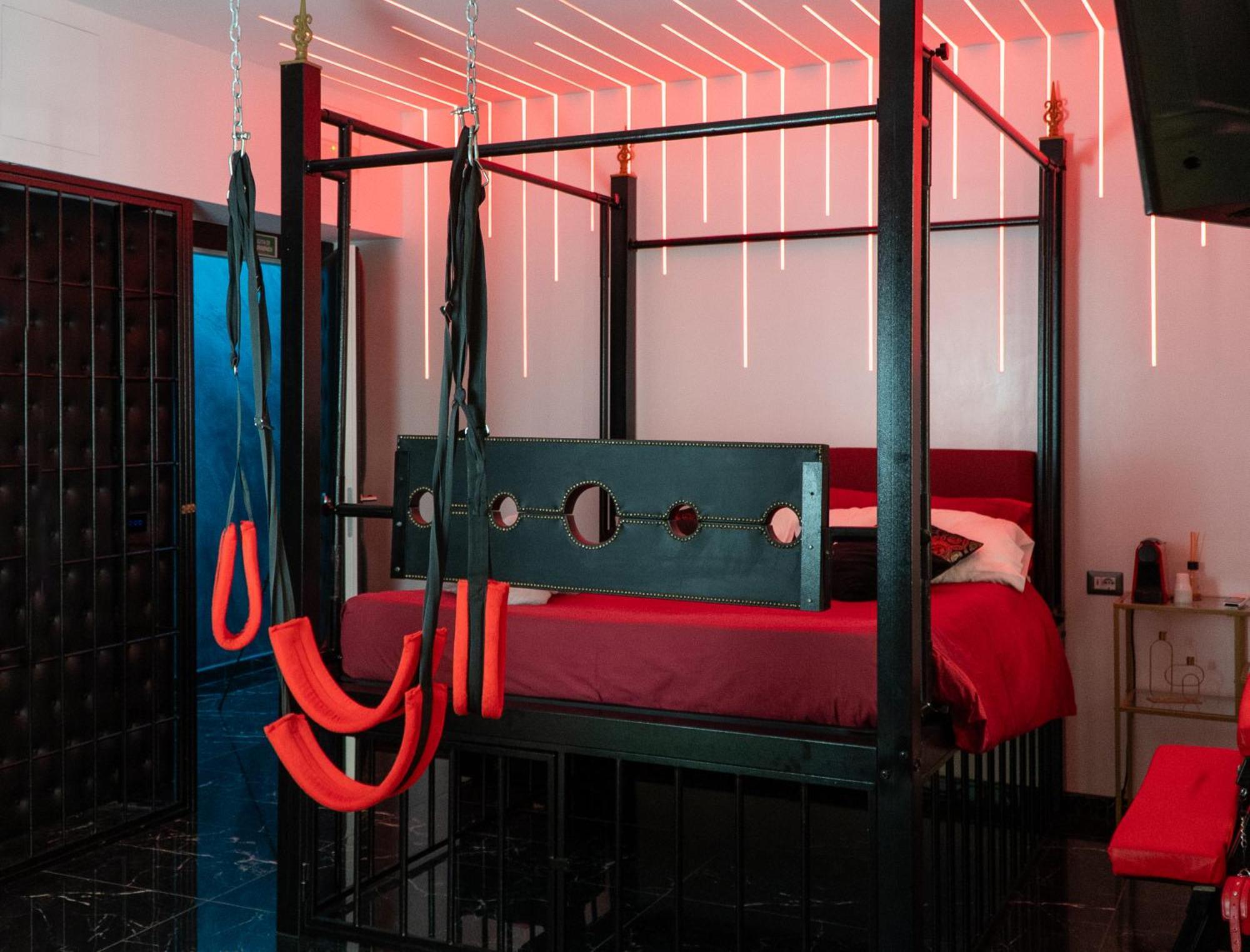 Suite Luxury Bdsm Rom Exterior foto